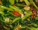 Foto langkah ke 3 dari resep Tumis Kangkung Sambal Trasi.