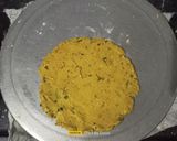 A picture of step 6 of Bajra Methi Bhakhri (Pearl Millet Flour Methi Bhakhri).