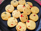 ট্যুটি ফ্রুটি কুকিজ (tutti frutti cookies recipe in Bengali)