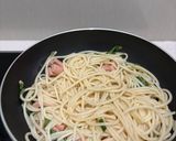 Foto langkah ke 2 dari resep Spaghetti Aglio.