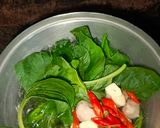 Foto langkah ke 2 dari resep Mie Kuah instant.