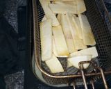 A picture of step 2 of Fried Yam, Ripe Plantain with Egg and Sardine Sauce.