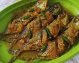 Foto langkah ke 4 dari resep Ikan kembung pesmol.