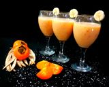 عکس مرحله 3 از دستور میلک شیک موز و خرمالو 😋😍