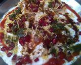 A picture of step 6 of Dahi Bhalla.