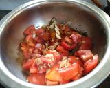 A picture of step 1 of Tom yum Shorba.