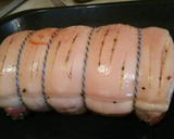 Foto del paso 1 de la receta: Cerdo al horno con salsa de manzana al jengibre y verduras al vapor