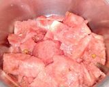 A picture of step 2 of Watermelon masala cooler.