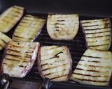 Foto del paso 1 de la receta Lasaña de salchichas de carne o vegetarianas y berenjena