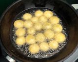 Foto langkah ke 4 dari resep Bola bola ubi.