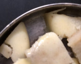 A picture of step 1 of Mutter Paneer (paneer from rice).