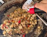 Foto langkah ke 5 dari resep Tumis Toge Tahu.