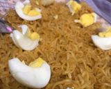 صورة لخطوة 3 من وصفة اندومي بالجبن والبيض