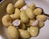 Roasted garlic potatoes recipe step 1 photo