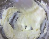 A picture of step 1 of Mini Cheesecakes.