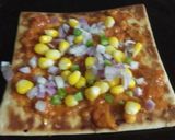 A picture of step 3 of Corn Capsicum Pizza.