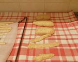 Foto del passaggio 2 della ricetta Grissini stirati integrali