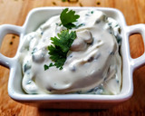 Foto del paso 1 de la receta: SOUR CREAM al Cilantro☘️...!