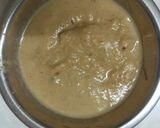 A picture of step 3 of Mushroom Shimla Matar.