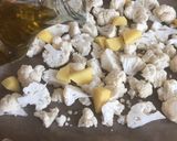 Foto del paso 1 de la receta Crema de coliflor asada