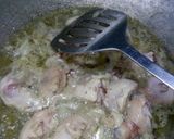 Foto langkah ke 3 dari resep Ayam tumis sayur.