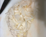 Foto del paso 4 de la receta: Bacalao y merluza con tomate ensayando para Semana Santa