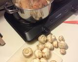 Cocotte de poulet aux champignons étape de la recette 3 photo