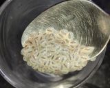A picture of step 3 of Doodh Ka Sharbat.