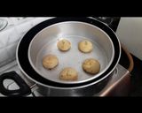 સેફ્રોન પીસ્તા કુકીઝ (Saffron Pista Cookies recipe in gujarati) રેસીપી સ્ટેપ5ફોટો