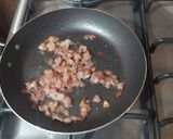 Foto del paso 2 de la receta: Ensalada de espinacas con tocino y vinagreta