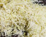 লউকি বরফি(Lauki Barfi recipe in bengali) রেসিপির ধাপ 3 ছবি
