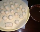 A picture of step 2 of Coconut bites/ Bounty chocolate.