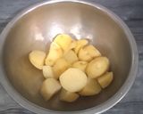 Foto langkah ke 2 dari resep Stik Kentang Keju.