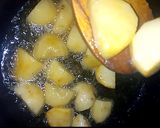 A picture of step 4 of Aloo Anday Ka Salan.