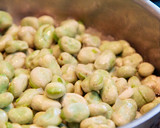 Foto del paso 2 de la receta: Habas salteadas al estilo sirio