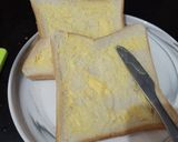 Foto langkah ke 2 dari resep Roti Panggang Telur.