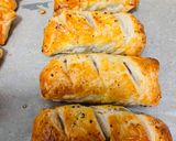 Foto langkah ke 6 dari resep Sausage Roll (Resep No.113).