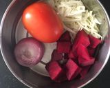 A picture of step 1 of Beetroot-Tomato Soup.