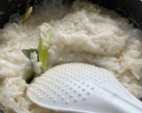 Foto langkah ke 2 dari resep Lemper Panggang Teflon isi Serundeng Kelapa.