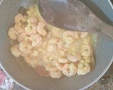A picture of step 4 of Prawns curry.