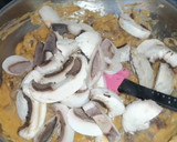 Foto del paso 7 de la receta: Ternera en salsa con champiñones