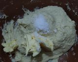 Foto langkah ke 4 dari resep Minced Sausage Chia Seed Soft Sourdough Bread.