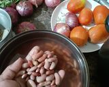 A picture of step 1 of Rajma chawal.
