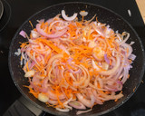 Foto del paso 2 de la receta: Arrolladitos de espinaca y arroz integral