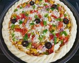 A picture of step 4 of Cheesy Bites Petals Pizza 🍕🍕.