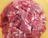 Foto langkah ke 2 dari resep Tumis Daging Pete Pedas.