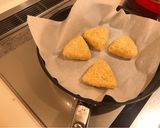 A picture of step 6 of Japanese Yaki Onigiri (Grilled Rice Balls).