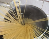 Foto del paso 2 de la receta: Wok de Espaguetis con frutos del Mar