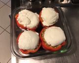 Une image de l'étape 5 de Poivrons rouges farcis au chapon, mozzarella di buffala et origan.