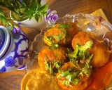 A picture of step 3 of Khatte Laal Masala Aloo.